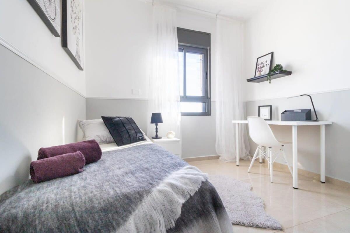 Luxury 4 Bedroom With Amazing View In Ramat Sharet Bayt Vegan เยรูซาเลม ภายนอก รูปภาพ