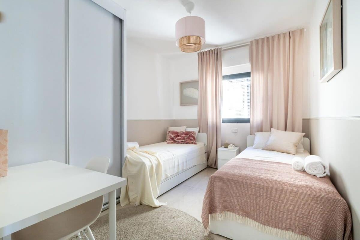 Luxury 4 Bedroom With Amazing View In Ramat Sharet Bayt Vegan เยรูซาเลม ภายนอก รูปภาพ