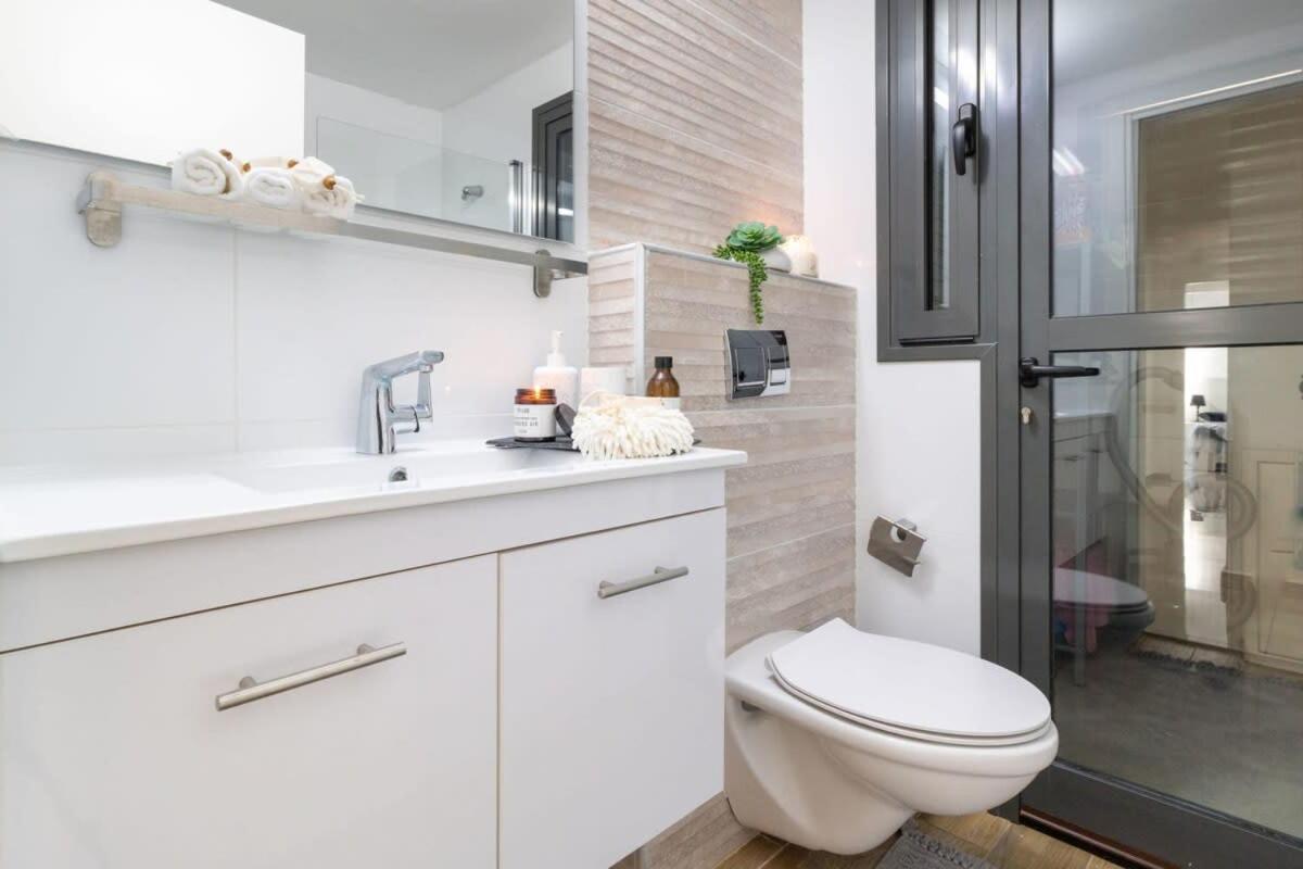 Luxury 4 Bedroom With Amazing View In Ramat Sharet Bayt Vegan เยรูซาเลม ภายนอก รูปภาพ