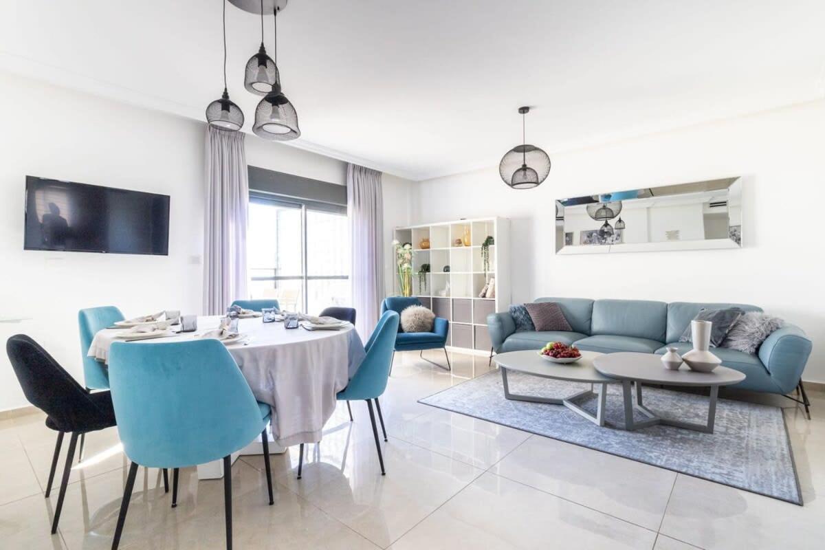 Luxury 4 Bedroom With Amazing View In Ramat Sharet Bayt Vegan เยรูซาเลม ภายนอก รูปภาพ